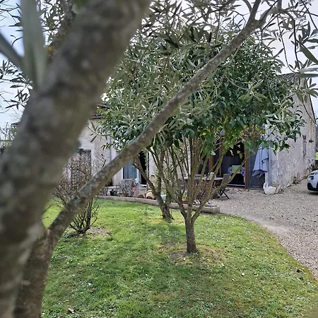 La Mirabelle 3* Montazeau