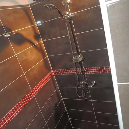 La Mirabelle Oda ve Kahvaltı 3*