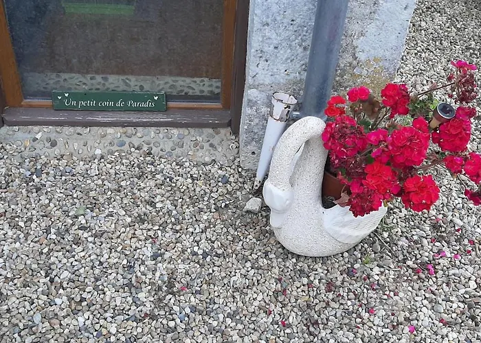 Bed & Breakfast La Mirabelle 3*