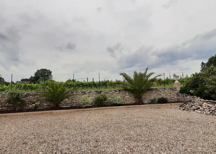 La Mirabelle 3* Montazeau