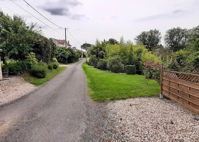 La Mirabelle Bed & Breakfast 3*