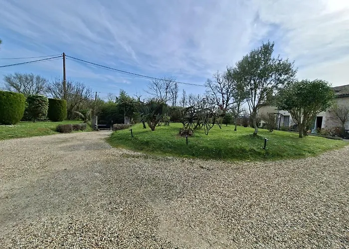 Bed & Breakfast La Mirabelle Montazeau